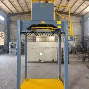 Double-cylinder Film Beverage Bottle Baler, Plastic Woven Bag Baler, 40-ton Pressure Solid Waste Baler thumbnail-3
