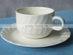 Lovely Hot Sales Romantic Moka Keurig White Porcelain Coffee Cup and Saucer thumbnail-1