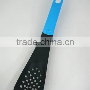 Factory Directly Sale Silicone Kitchenware With Customzied Colors thumbnail-3