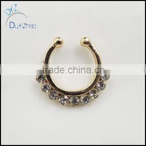 Fashion Piercing Gemmed Septum Clicker thumbnail-1