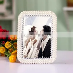 Europe Style Fancy 5x7 Resin Pearl Photo Frame Factory Direct Sale thumbnail-1