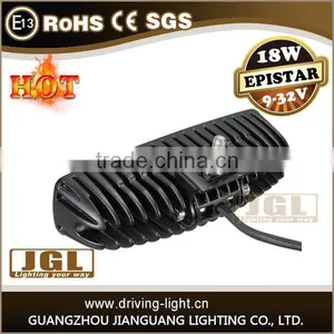 Spot/flood Led Work Light 18w Led Driving Light for off Road Motorcycle Heavy-duty Machines thumbnail-4