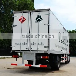 HOWO T5G MAN Engine 240HP Euro4 6X2 Motor Truck / Cargo Van Truck thumbnail-2