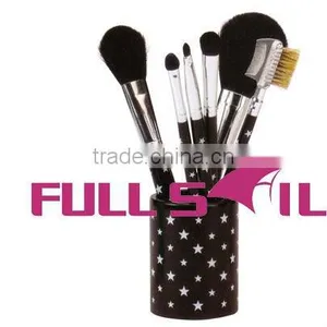 Cosmetic Brush Set With Plastic Case thumbnail-1