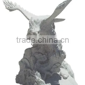 Hawk Statue thumbnail-1