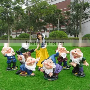 China Supplier Wholesale Resin Craft Fiberglass Cartoon thumbnail-1