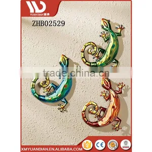 Outdoor Animal Hanging Solar Wall Light Garden thumbnail-1