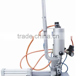 Mechanical Double Clipping Machine thumbnail-5