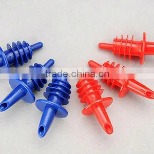 Metal Or Plastic Whiskey Wine Pourer thumbnail-2