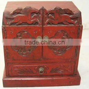 Chinese Antique Red Storage Box thumbnail-1