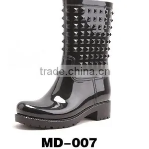 Women Fashion Clear PVC Rain Boots MD-001 thumbnail-4