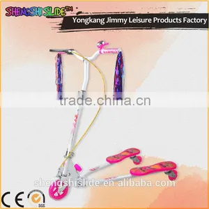 Dual Pedal Two Footed Kick Scooter thumbnail-2
