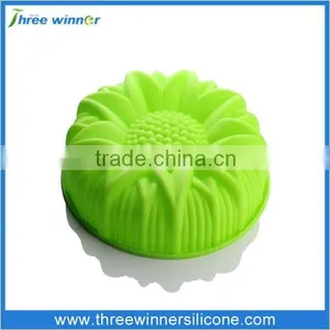 Flower Wedding Cake Mold thumbnail-1