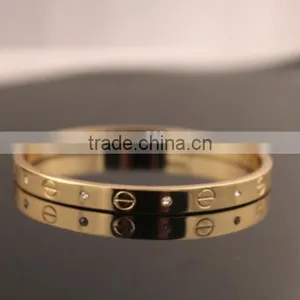 Fashion Stainless Steel Love Fashion Bangle thumbnail-2