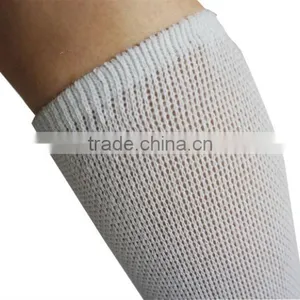 Socks for Foot Problem Person thumbnail-1