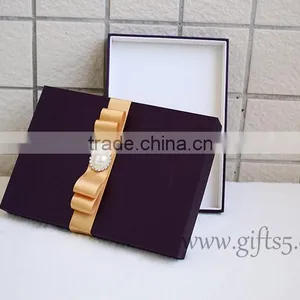 High End Luxury Silk Wedding Invitation Box thumbnail-1