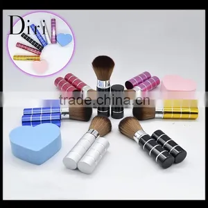 Factory Direct Cute Novelty Cosmetic Brush Retractable thumbnail-1