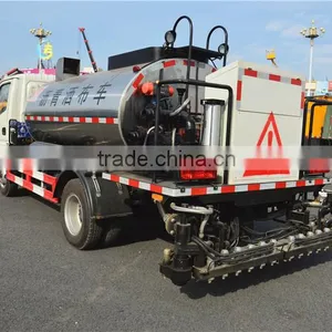 Dongfeng 4000L Pitch Sprayer Truck for Sale thumbnail-5
