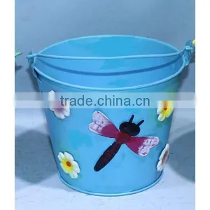 Bucket With Handle thumbnail-1