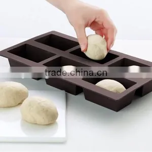 Silicone Mini Bread Mould thumbnail-3