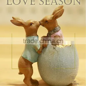 Resin Kissing Rabbit Figurines Wedding Favors and Gifts for Guest thumbnail-1