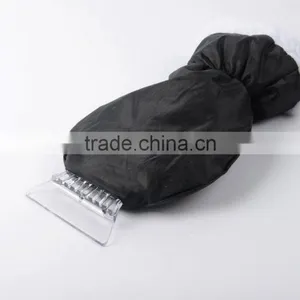 Glove Ice Scraper thumbnail-3