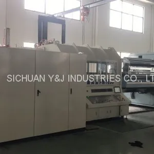 China Vacuum Metallizer Machine Vacuum Metallizing Machine for Anti Counterfeiting, Holographam Film Packaging Film Hot Stamping Foil thumbnail-3