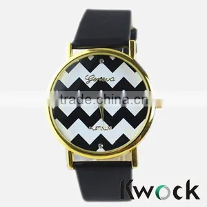 Newest Fringe Model Leather Watches for Common Person thumbnail-1