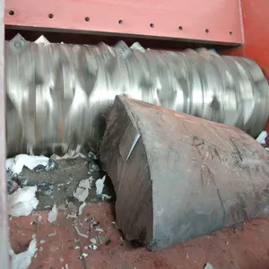 One Shaft Shredder for Plastic Recycling PE PP Pet ABS PC Nylon Lump and Block thumbnail-5