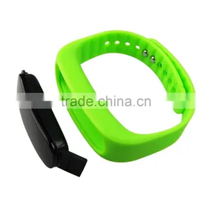 New Product China Supplier Intelligent Health Tracker Bluetooth Bracelet Review thumbnail-6