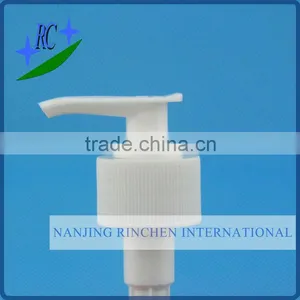 Plastic Lotion Pump thumbnail-1