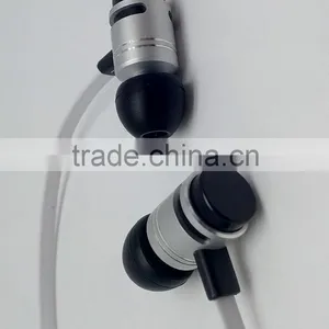 Popular Metal Earphones Flat Cable With Deep Bass thumbnail-3