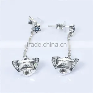 Long Fashion Design Raw Material Engraved Hanging Pave Diamond Earrings thumbnail-3