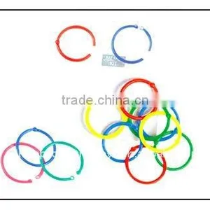 Office Supply Plastic Clip thumbnail-1