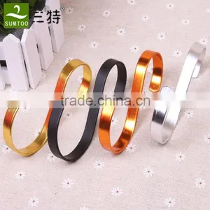 2016 Wholesale Widely Used Metal S-shaped Flat Hook thumbnail-1
