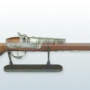 Windproof Lighter Gun / Refillable Jet Lighter / Torch Gun Lighter thumbnail-5