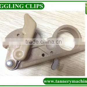 Plastic Toggle Clamp thumbnail-1