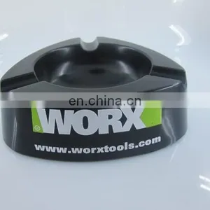 Custom Modern Shape Ashtray With Cover thumbnail-3