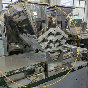 MOXIN Double ColorExtrusion and Wire Cutter Meringue Cookie Dough Cut Small Biscuit Danish Butter Cookies Make Machine Price thumbnail-5