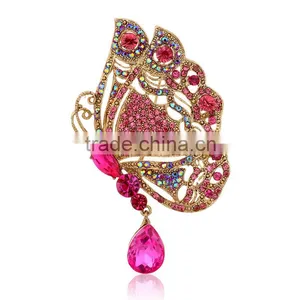 Women Beautiful Rhinestones Gold Plated Brooch thumbnail-3