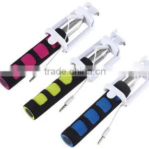 2015 Hot Sales Selfie Stick With Cable and Non Bluetooth thumbnail-2