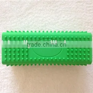 2015 New Develop New Arrival Silicone With PP Pet Hair Removel Brush Dog Grooming Comb Massage thumbnail-2