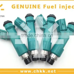 High Qualtiy Fuel Injector in Stock for Toyota Hilux Year 2004-2013 OEM 23209-39075 thumbnail-1
