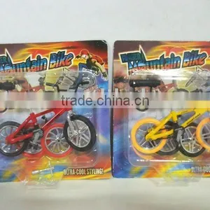 Metal Finger Bicyle 2 Asstd thumbnail-1