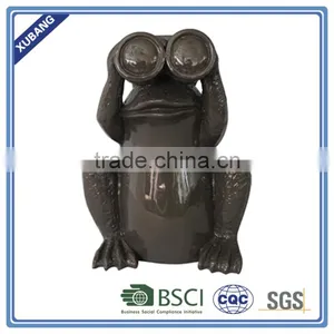 New Design Poly Resin Frog With Camera Figurine thumbnail-2