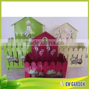 Customized Designed House Shape With Cover Small Decorative Flower Pots thumbnail-1