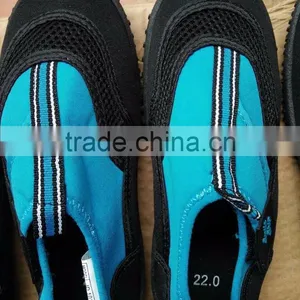 Export Stock Lot Supplier Aqua Water Shoes thumbnail-3