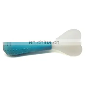 Customized Color Fetch Toss Toy Dart Shape Dog Chew Toy Interactive Treat Toy for Dogs thumbnail-4