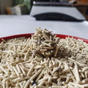 Quick Caking Bentonite Cat Litter thumbnail-3
