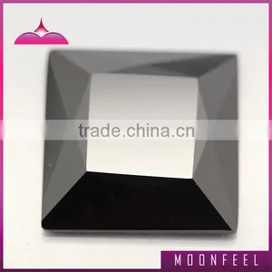 High Quality Black Square Shaped Zirconia Diamond thumbnail-1